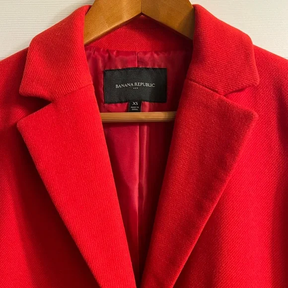 Luxurious soft Banana Republic coat red xs - Picture 2 of 5